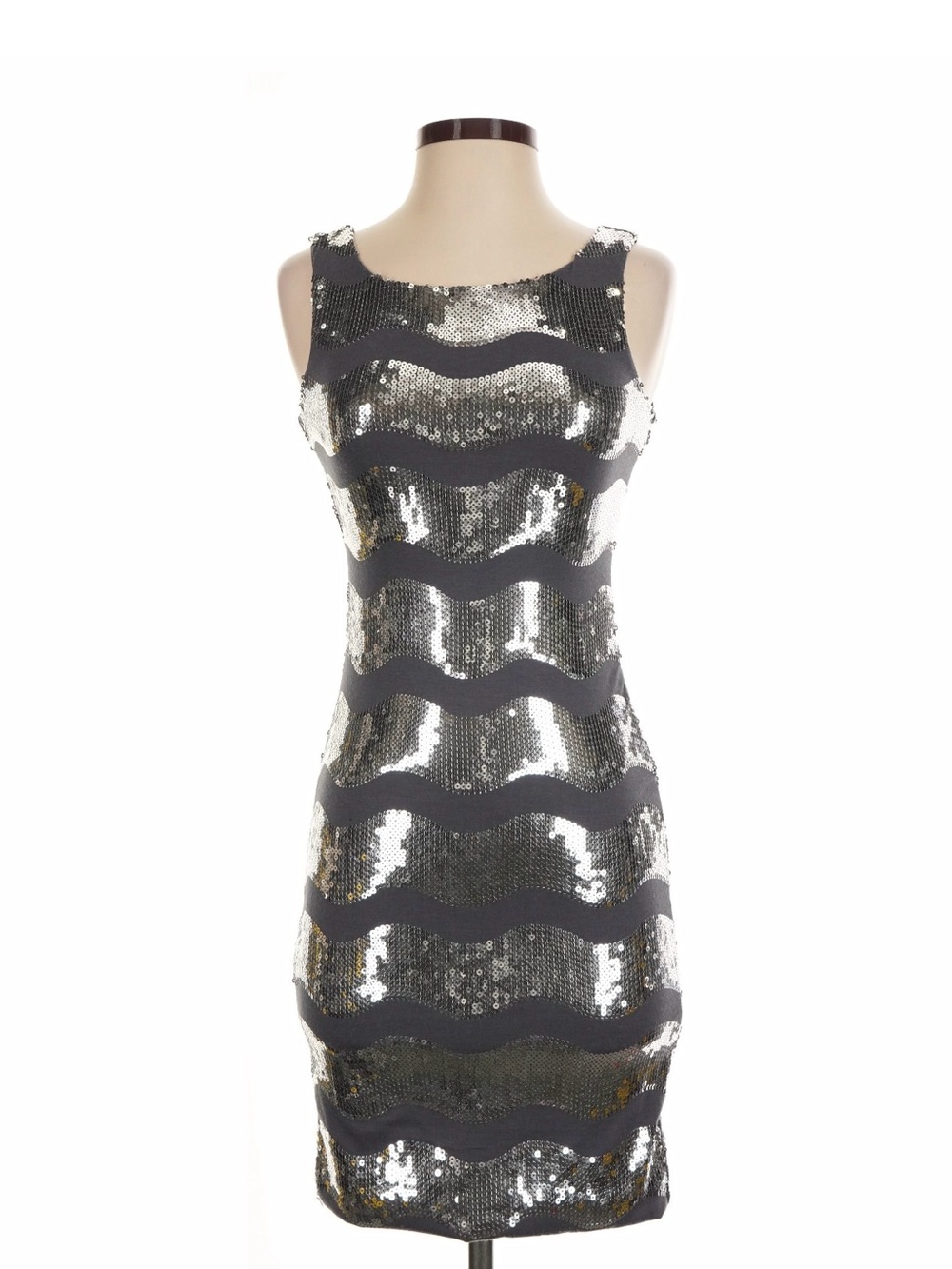 Sleeveless Silver Sequin Wave Sheath Dress